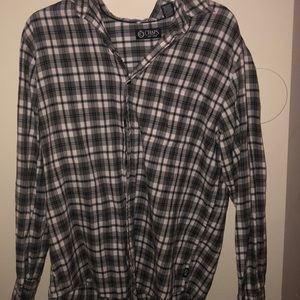 Plaid long sleeve- black white and gray